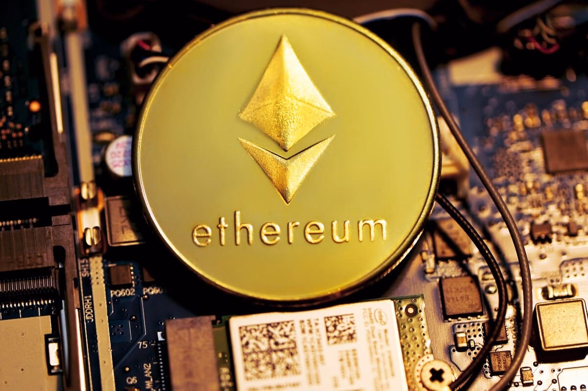 Bitcoin ed Ethereum sono due asset fondamentali per investire bene
